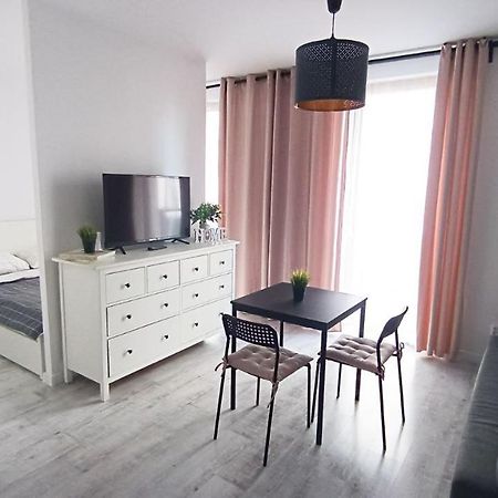 Apartament Niedaleko Centrum Warszawy Warsaw Exterior photo